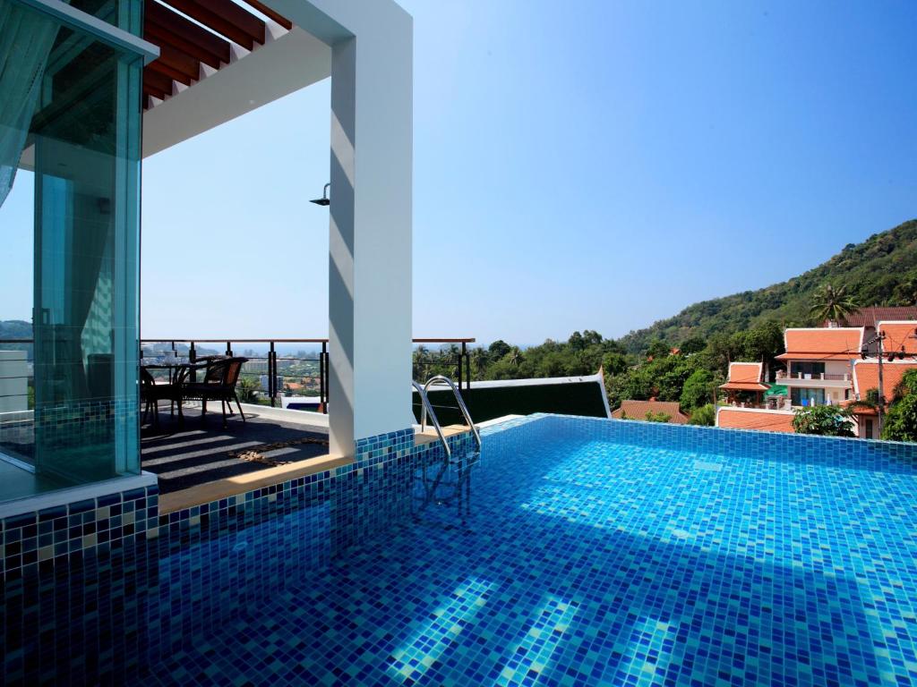 Kata Sea View Villas – Phuket